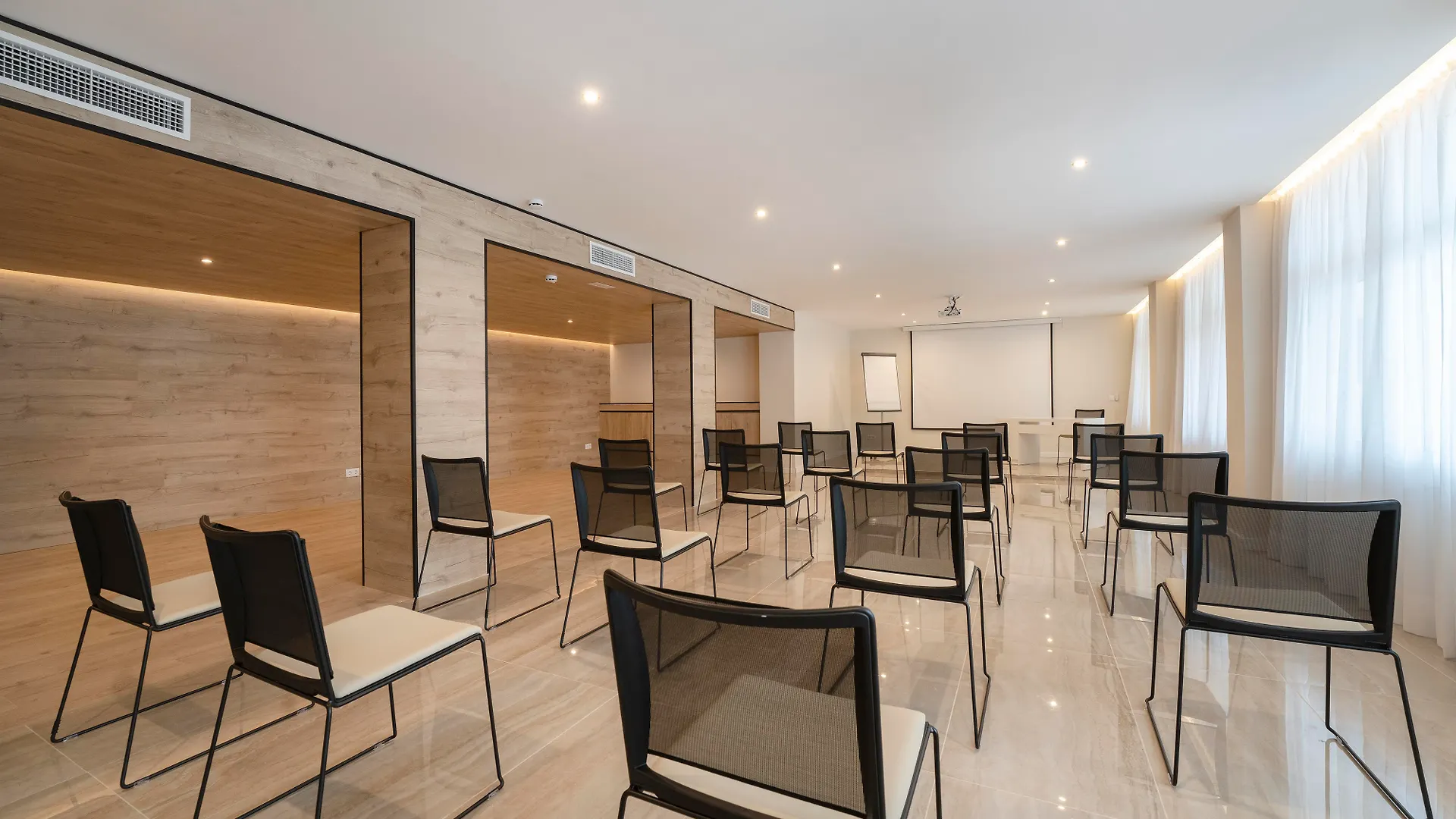 Hotel Joan Miro Museum Palma de Mallorca 4*,